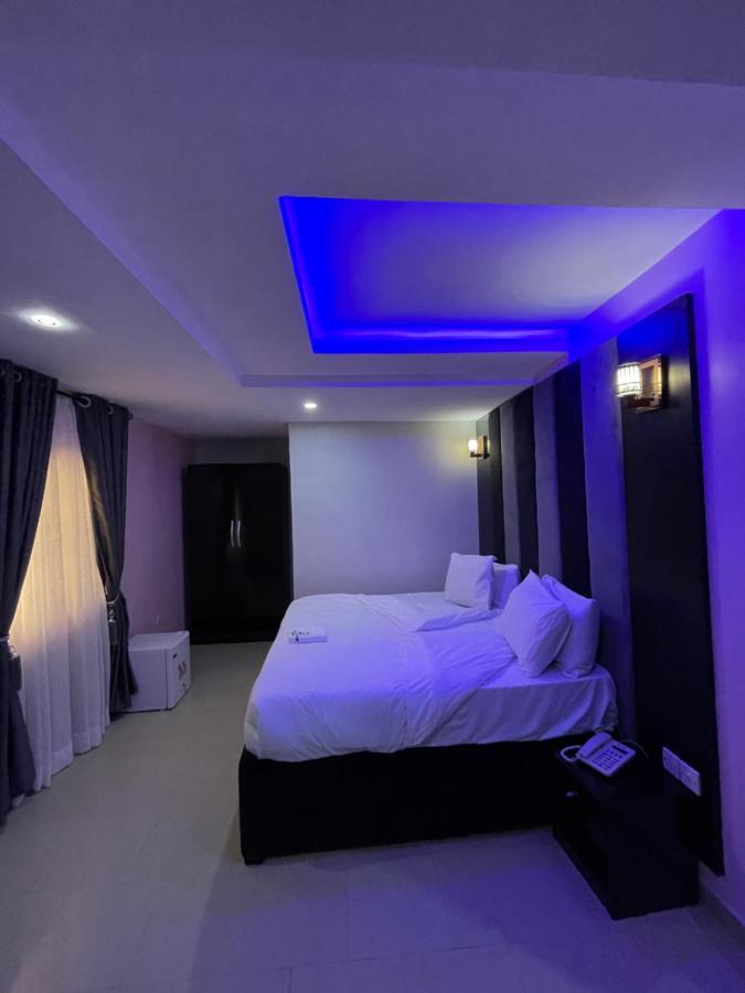Alluring View Hotel - Allen Avenue Lagos Exterior foto